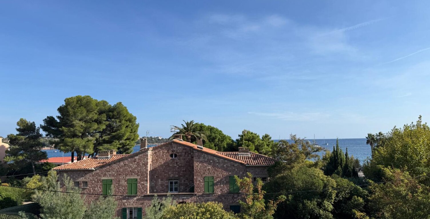 Appartement à vendre 3 pièces AGAY (83) — photo 1