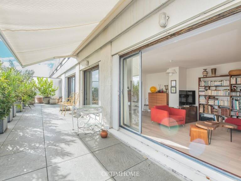EXCLUSIVITÉ – APPARTEMENT DERNIER ÉTAGE | TERRASSE DE 38 m² | VUE SUR LES TOITS DE PARIS — photo 1