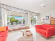 EXCLUSIVITÉ – APPARTEMENT DERNIER ÉTAGE | TERRASSE DE 38 m² | VUE SUR LES TOITS DE PARIS — photo 3