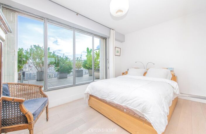 EXCLUSIVITÉ – APPARTEMENT DERNIER ÉTAGE | TERRASSE DE 38 m² | VUE SUR LES TOITS DE PARIS — photo 4