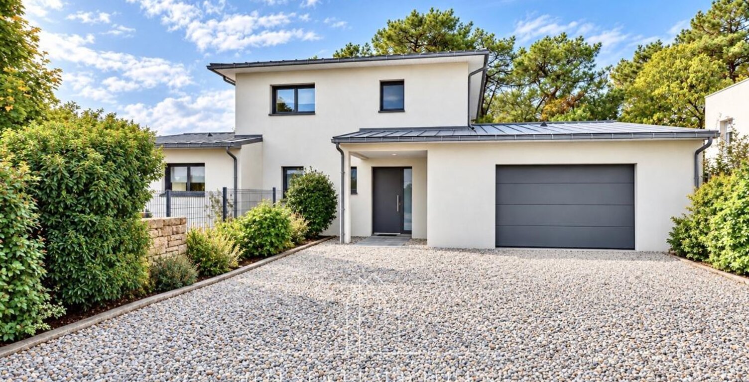 MAISON CONTEMPORAINE – 148 m² - VANNES — photo 1