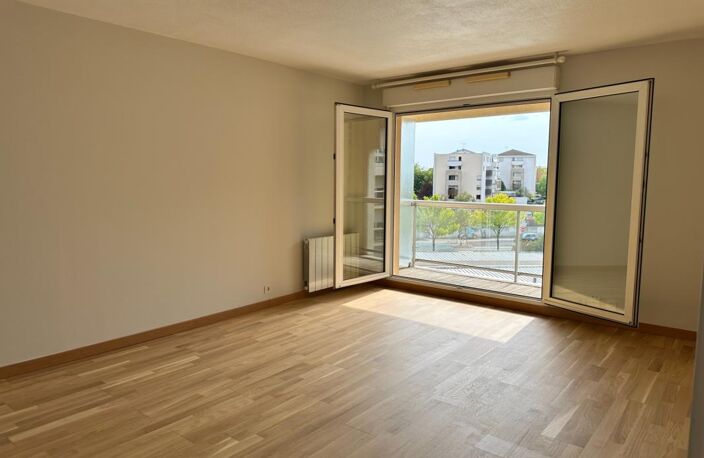 Mérignac Peychotte – T2 de standing avec balcon, piscine et parking — photo 2
