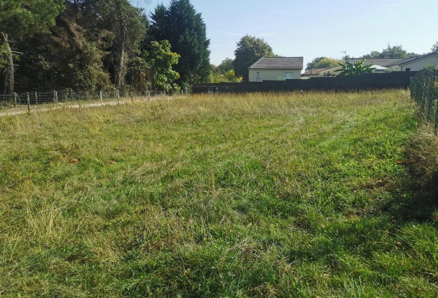 Terrain à bâtir à Roaillan (33210) — photo 1