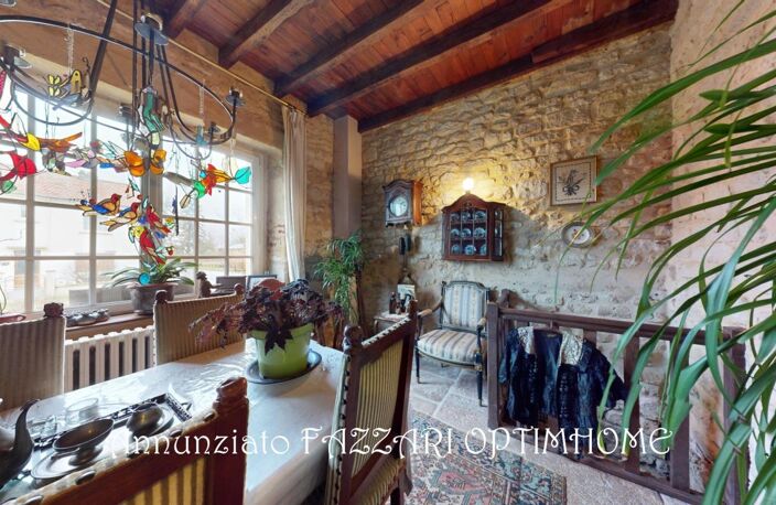 EXCLUSIVITÉ – Propriété de caractère / Petit château du XVIIIᵉ siècle à Mouzay (55) – 503 m² habitables – Proche Belgique, Luxembourg et Verdun — photo 4