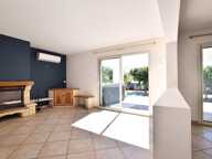 Villa de plain-pied avec piscine et appartement indépendant au calme — photo 4