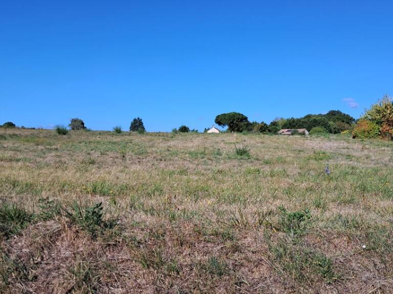 Terrain à bâtir à Mérignac (17210) — photo 1