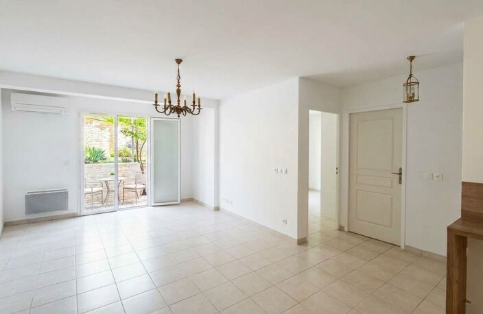 À VENDRE - BELCODÈNE - T3 REZ-DE-JARDIN 61 M² - JARDIN — photo 5