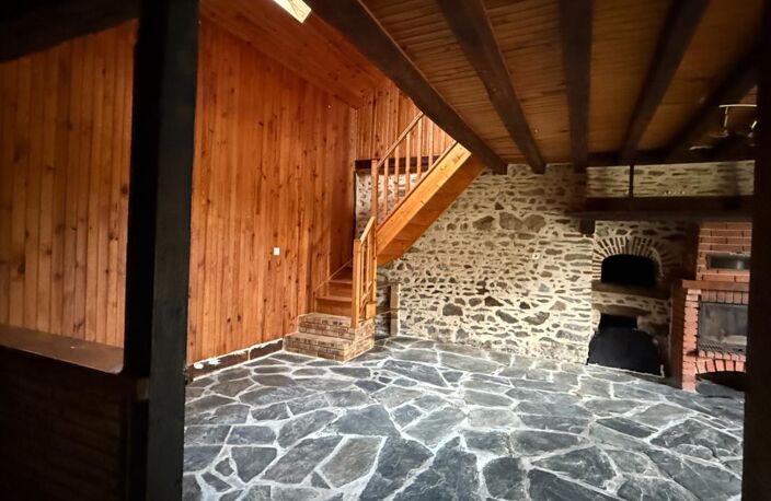 Ensemble de 2 maisons mitoyennes en pierre 209m² + grange, terrain 2000m² 79 500 € — photo 4