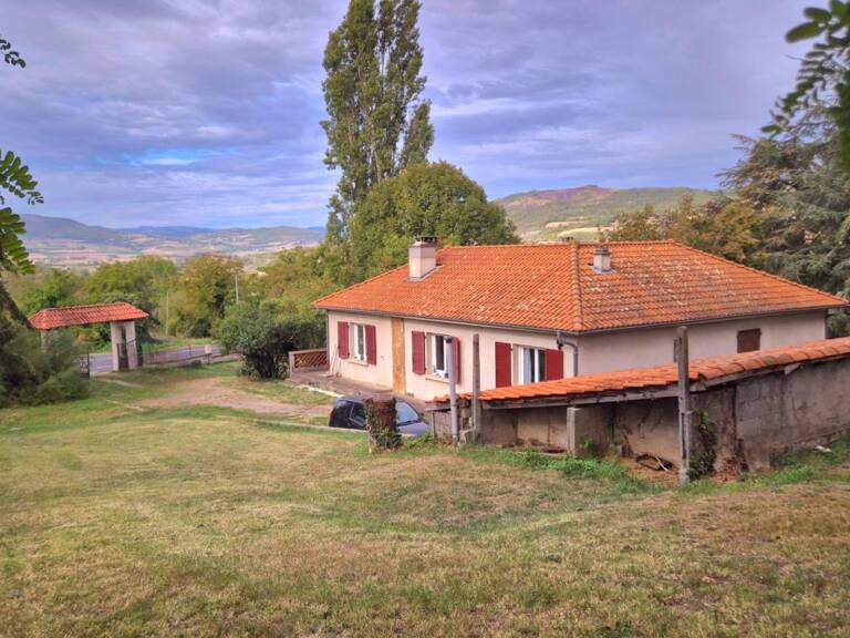Maison à vendre 5 pièces VIC LE COMTE (63) — photo 1