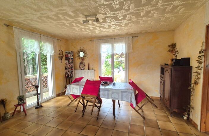 Maison à vendre 5 pièces VIC LE COMTE (63) — photo 5