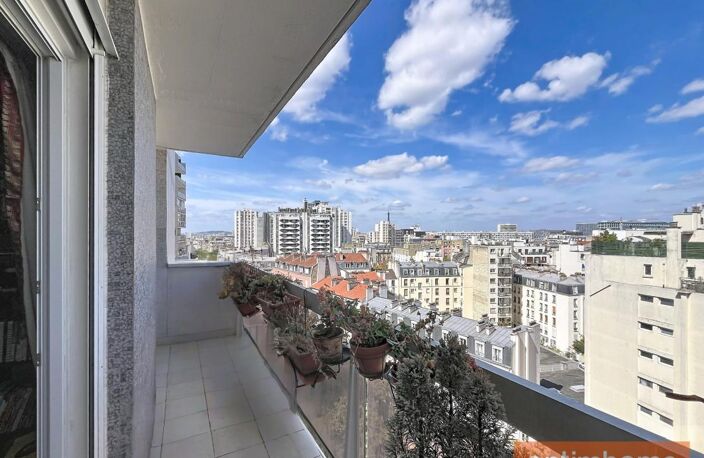 11ème ÉTAGE - VUE PANORAMIQUE SUR PARIS - 90 m² - 3 CHAMBRES - BALCON - 2 Places de parking & Cave — photo 2