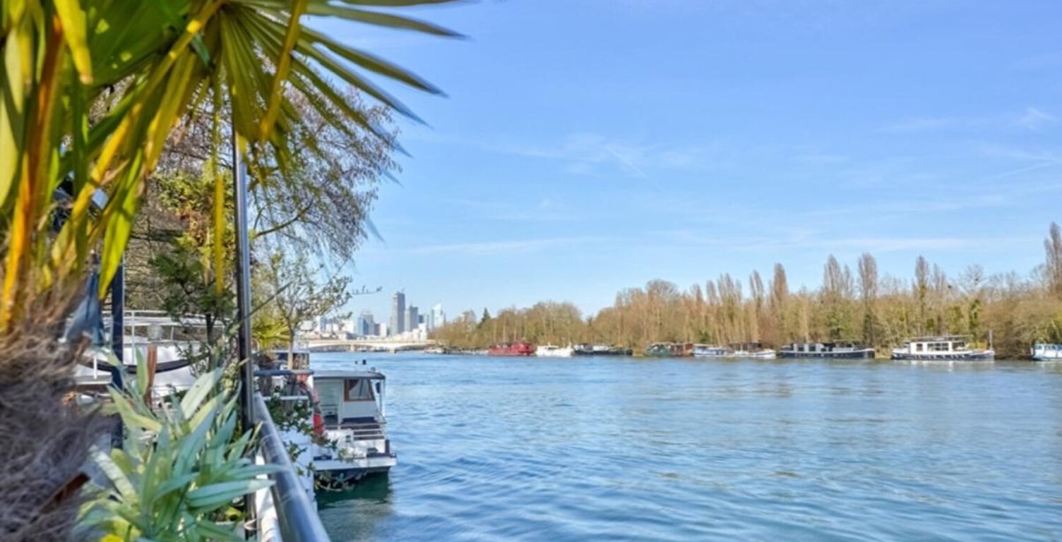 92150 - SURESNES - PENICHE D'EXCEPTION - AUX PORTES DE PARIS - QUARTIER RECHERCHE - LUMINEUSE - HAVRE DE PAIE — photo 1