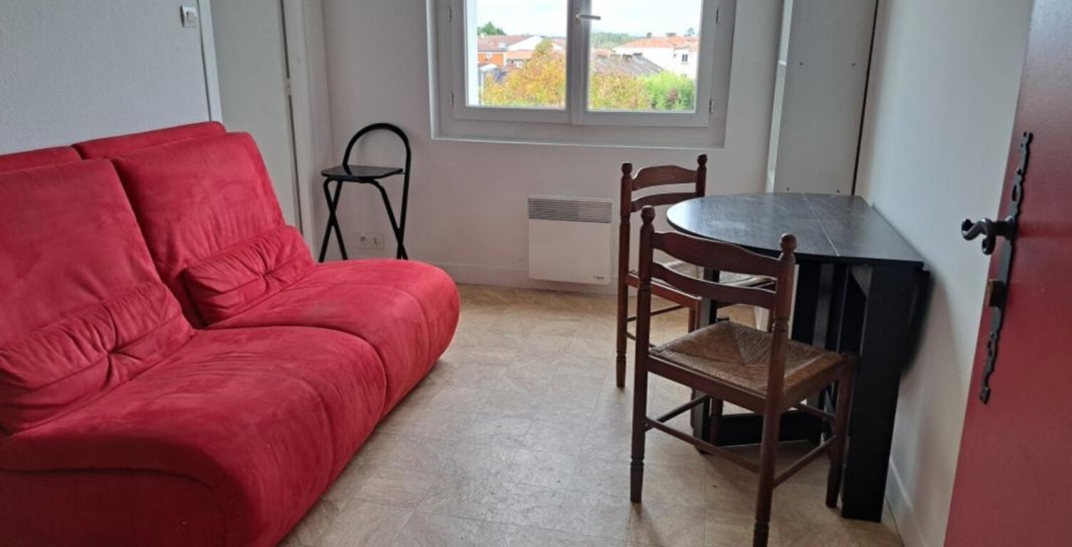 Appartement meublé à louer 2 pièces AIRE SUR L'ADOUR (40) — photo 1