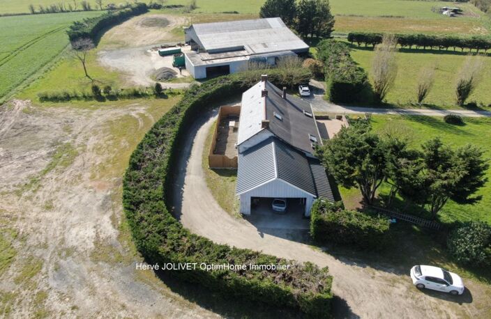 MAISON EN PIERRE 4 CHAMBRES + DEPENDANCES + 4.5 ha AVEC ÉTANG — photo 5
