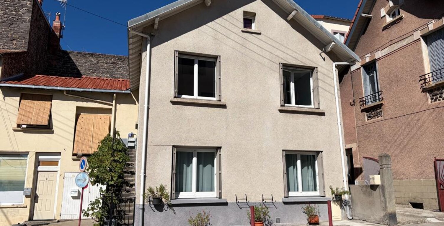 Maison de bourg lumineuse et spacieuse - Châtel-Guyon (63140) — photo 1