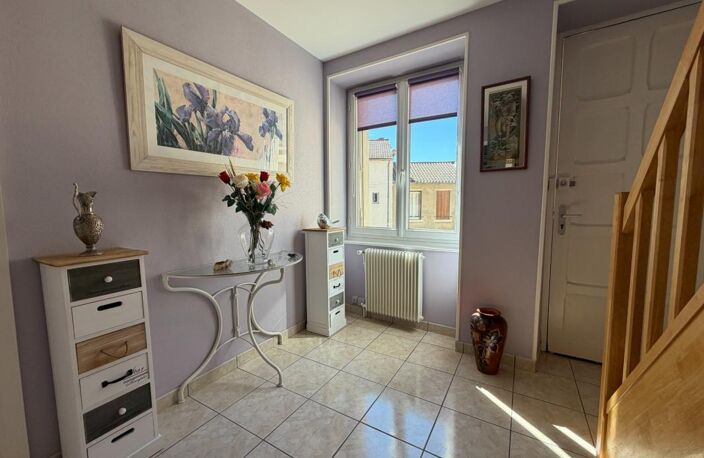 Maison de bourg lumineuse et spacieuse - Châtel-Guyon (63140) — photo 5