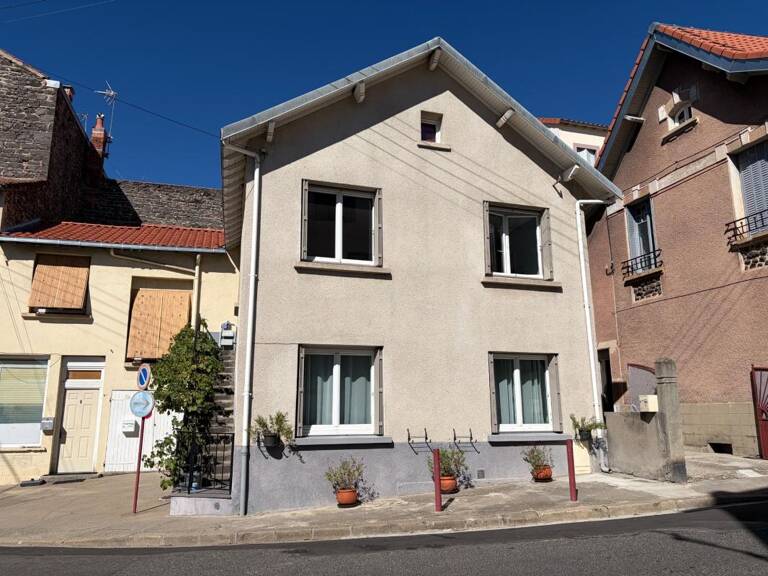 Maison de bourg lumineuse et spacieuse - Châtel-Guyon (63140) — photo 1