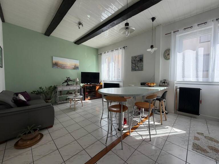 Maison de bourg lumineuse et spacieuse - Châtel-Guyon (63140) — photo 1