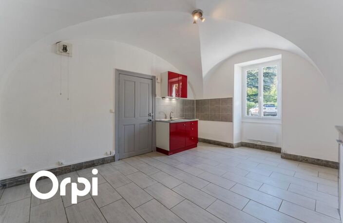 Appartement T2 – Saint-Julien-en-Saint-Alban — photo 2
