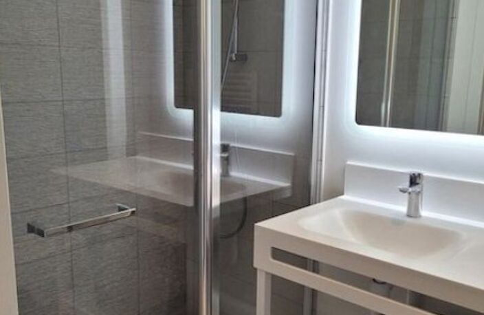 T2 — photo 3