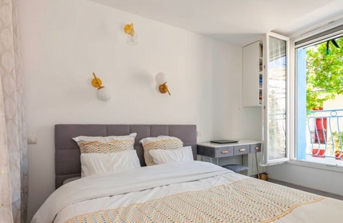 Vente maison de village à Marseillan avec vue dégagée sur une place — photo 5
