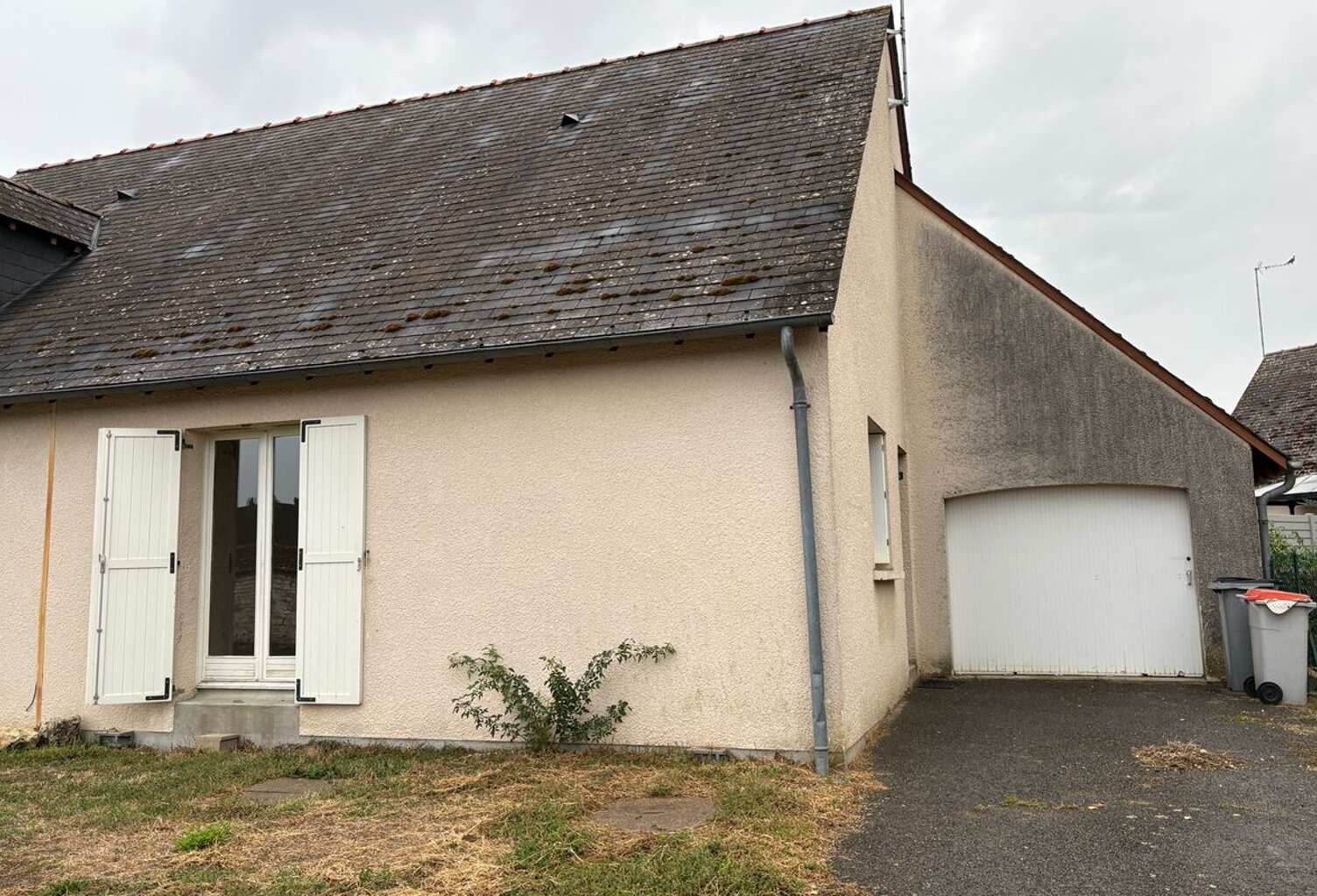Champigny sur Veude - maison T2 — photo 1
