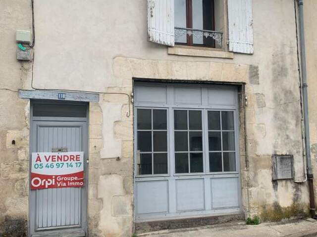Maison À Vendre — photo du bien