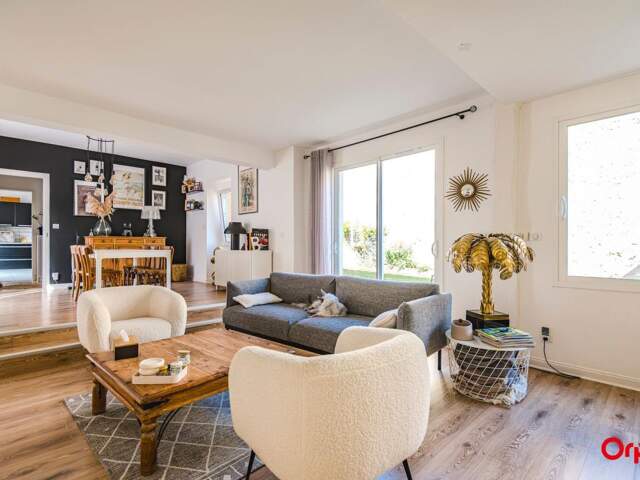 Gueux – Une maison au cœur du village — photo du bien
