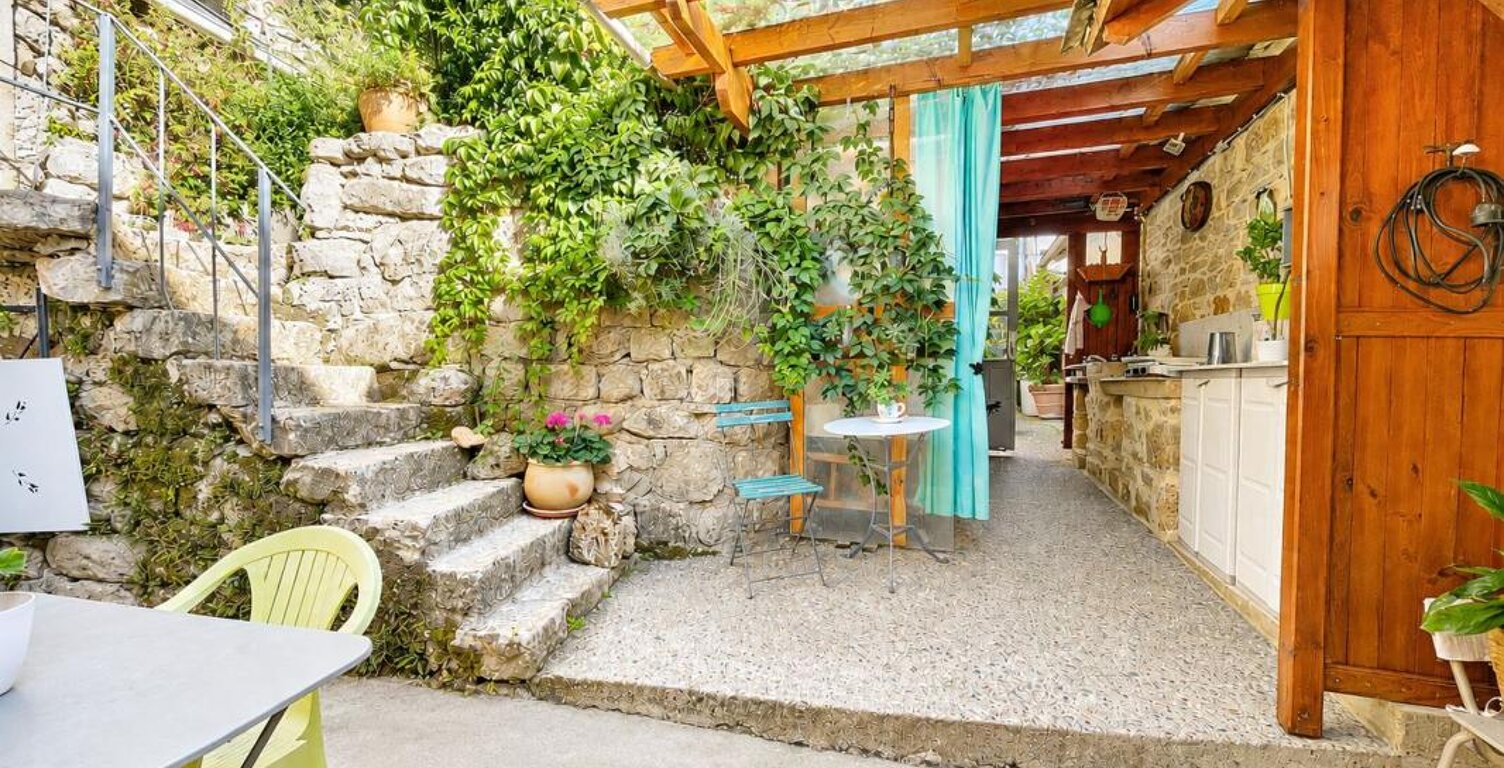 Ensemble immobilier de caractère à Salles-la-Source — photo 1