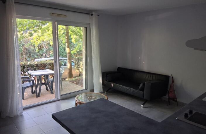 Appartement À Vendre — photo 3