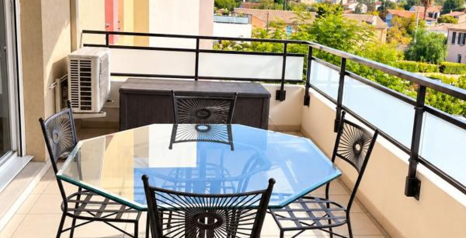 Appartement À Louer — photo 1