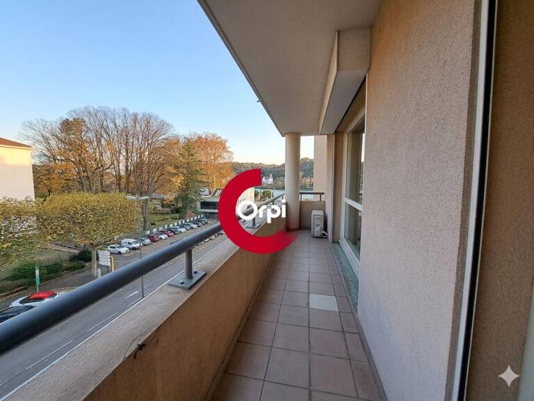 Appartement À Louer — photo 1