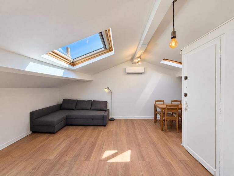 Appartement À Louer — photo 1