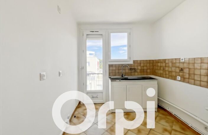 Appartement À Louer F4 — photo 3