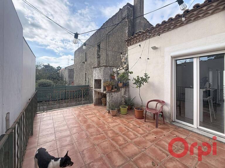 Appartement T2,  À Vendre avec une terrasse et un balcon — photo 1