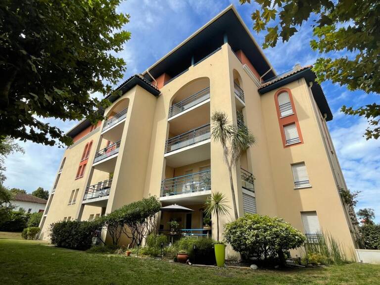 DAX Appartement T2 À Louer — photo 1