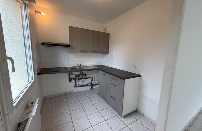 Studio À Louer 31m² parking terrasse — photo 4