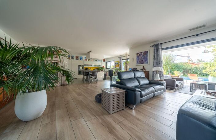 Maison À Vendre — photo 2
