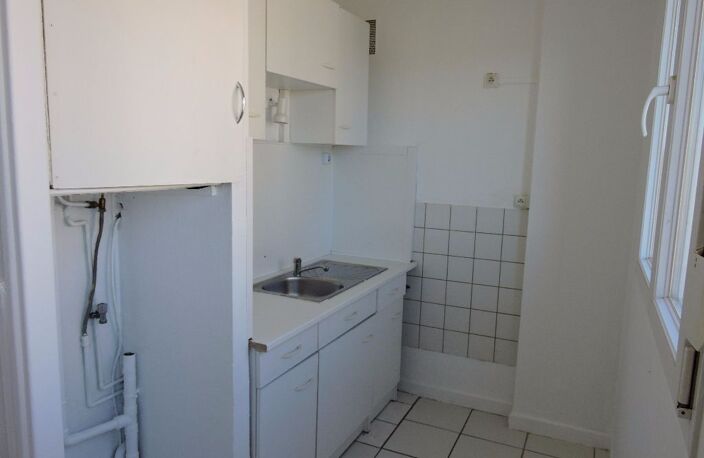 LOCATION d'un appartement 2 pièces (48 m²) à LAXOU — photo 3