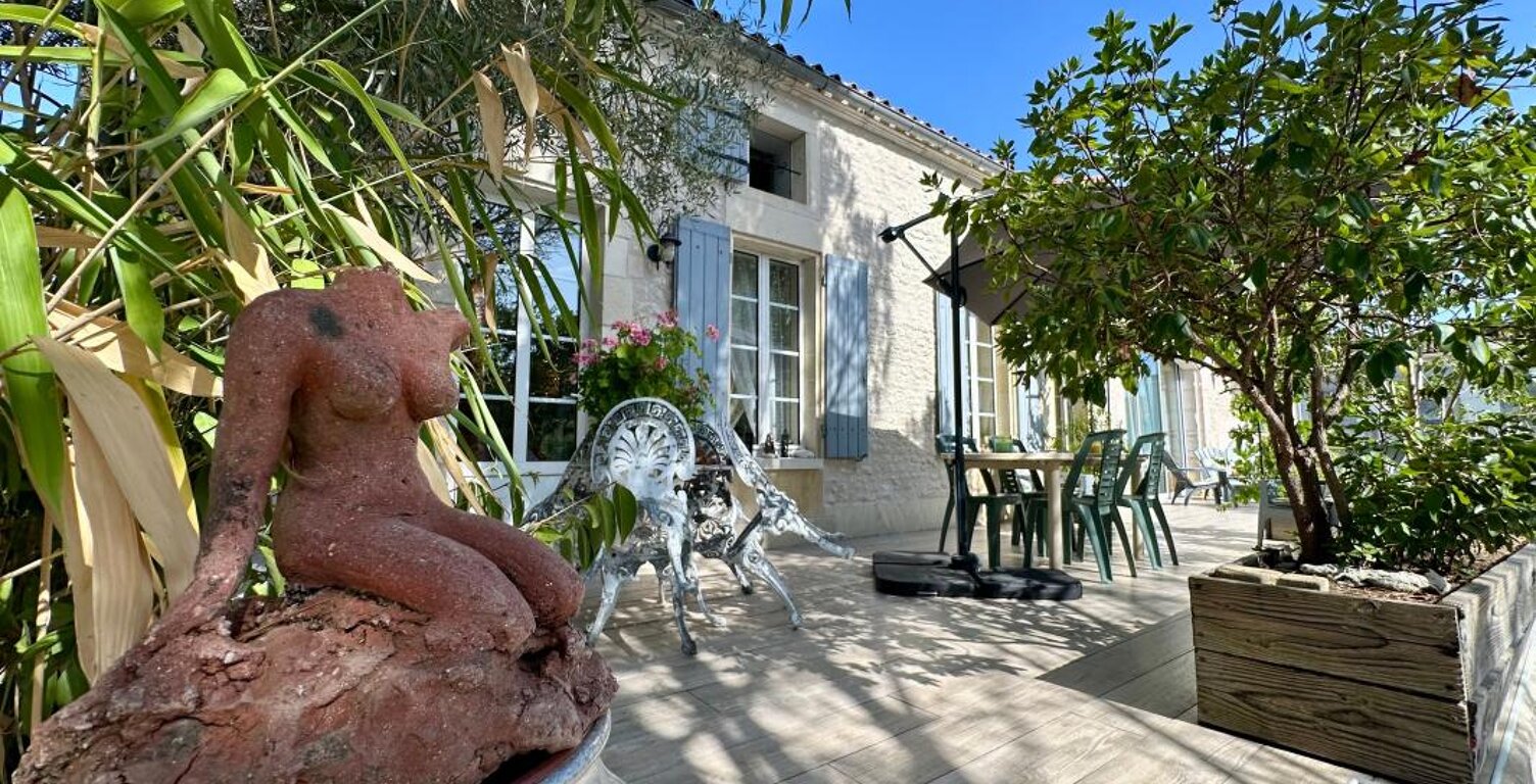 Maison À Vendre — photo 1