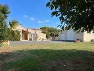 Maison charentaise en excellent état avec 60 m² de garage — photo 2