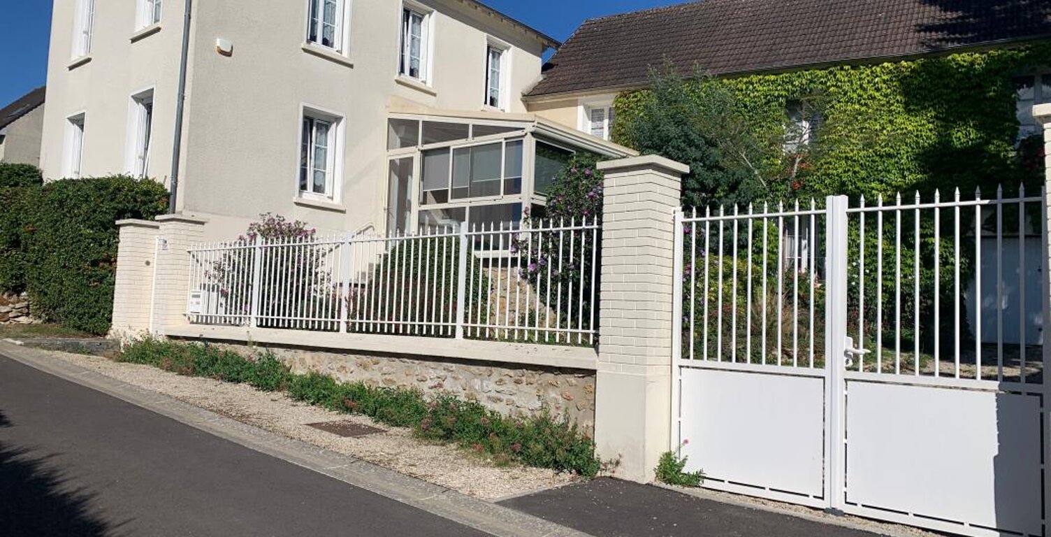 Maison À Vendre — photo 1