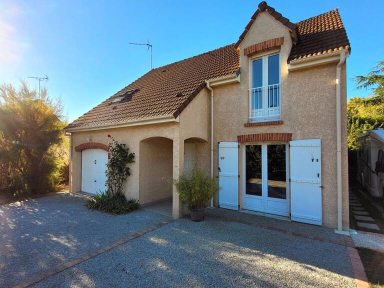 Maison familiale indépendante en parfait état — photo 1