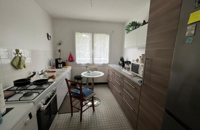   Beaugency centre : T3 lumineux et prêt à vivre avec garage ! — photo 4
