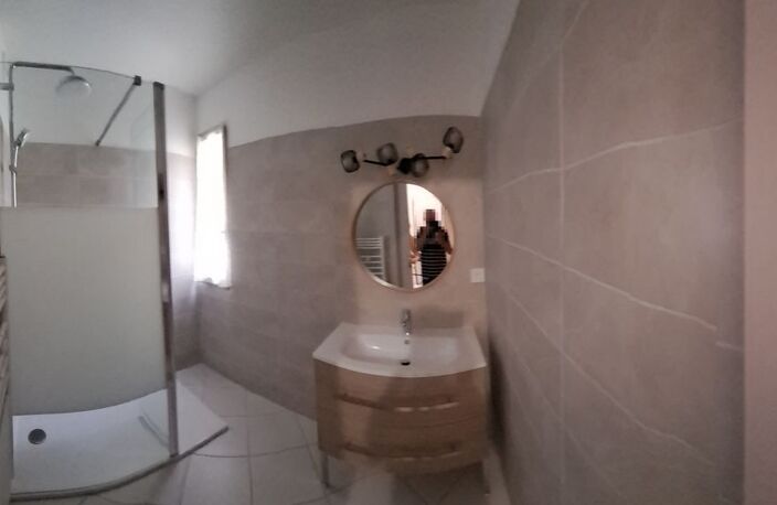 Appartement de 48m2 à louer sur Saint-Étienne — photo 2
