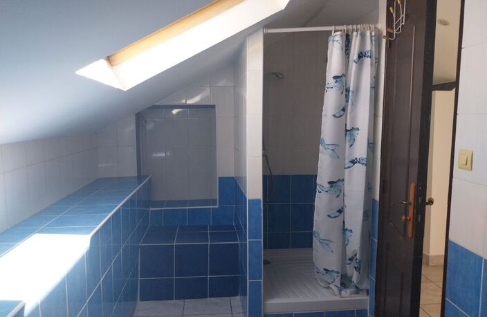 Appartement de 26m2 à louer sur Vénissieux — photo 3