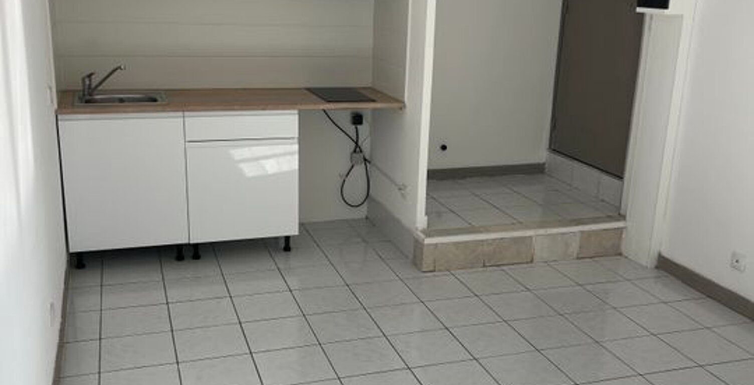 Appartement de 30m2 à louer sur Villeneuve-sur-Yonne — photo 1