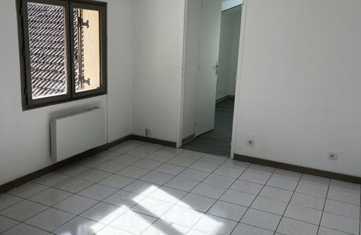 Appartement de 30m2 à louer sur Villeneuve-sur-Yonne — photo 2