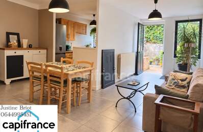 Maison de ville 123 m² – Nevers – Cour & beaux volumes — photo du bien
