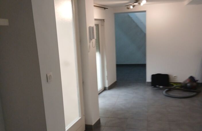 Appartement à vendre 3 pièces  (70) — photo 2